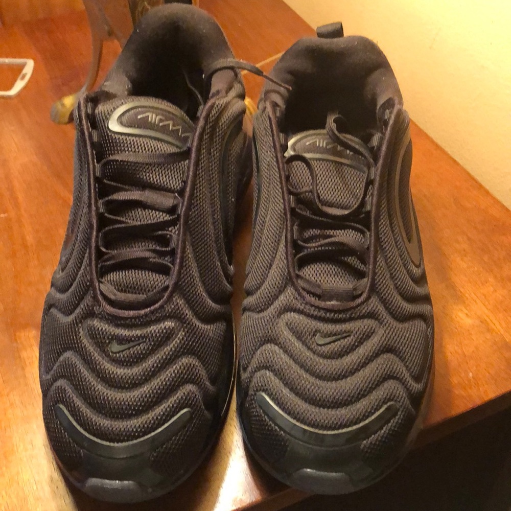 AIR MAX 720
